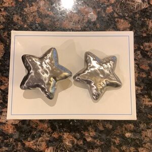 Pottery Barn kids set of 2 star knobs